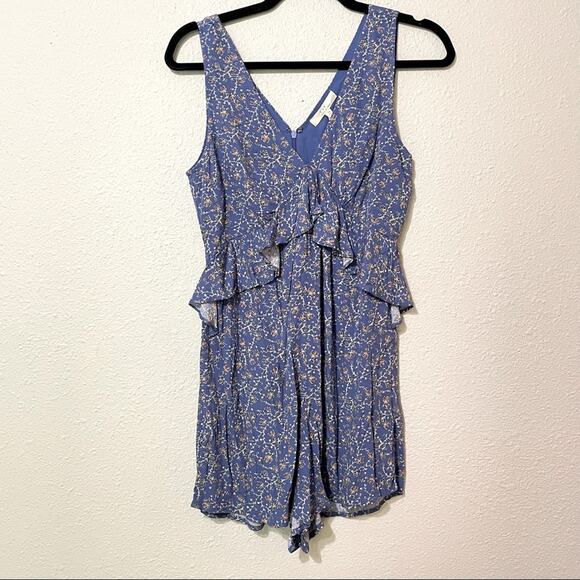 Chelsea & Violet Blue Floral Ruffled Sleeveless Romper Womens XS Coquette Summer - Picture 1 of 9